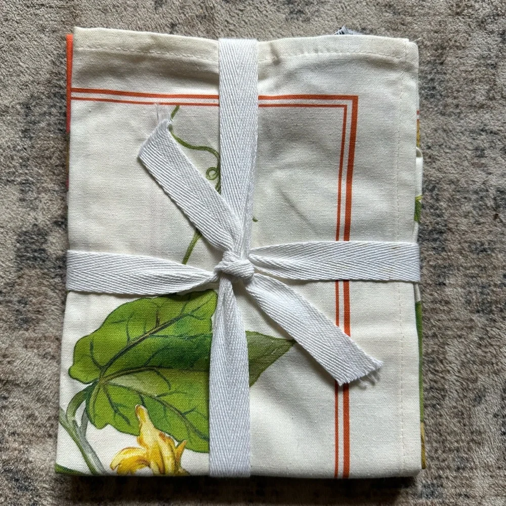 Williams‎ Sonoma  Oversized Kitchen Towel Pumpkin Patch Organic cotton NWT